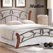 Кровать декорированная металлом Madlen фото