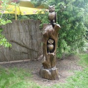 Резные совы Деревянная садовая фигура “Две совы на коряге“ фото