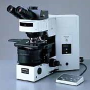 Универсальный промышленный исследовательский микроскоп АХ70 фото