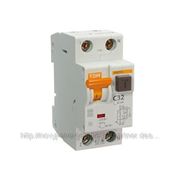 Автоматический выключатель дифференциального тока со встроенной защитой от перенапряжения АВДТ64 фото