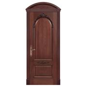 Межкомнатная дверь “Барбара“ облицованная шпоном красного дерева глухая фото