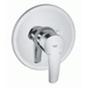 Смecитeль для дyшa Grohe Eurostyle 33635 фото