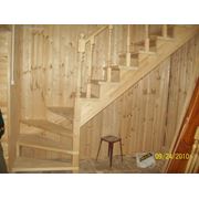 Лестницы деревянные (под ваш проем) фото