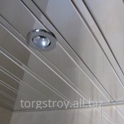 Алюминиевый зеркальный потолок для санузла, сауны, бассейна, гаража, входной группы фото