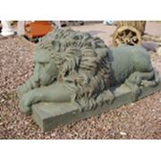 Скульптура Льва фото