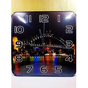 Часы настенные Мегаполис р-р310мм*310мм фотография