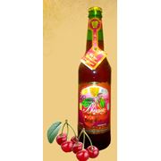 Фруктовый напиток Святой Грааль со вкусом вишни. фотография