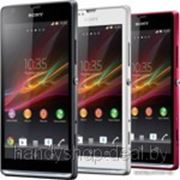 Мобильный телефон Sony Xperia SP фотография