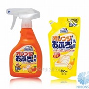 Средство для чистки ванн с эффектом распыления Sankyo Yushi с ароматом апельсина (мягкая экономичная упаковка) 0.35л 4973232762045