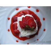 Мороженое клубничное фото