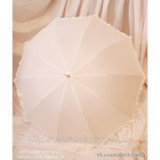 Зонт для свадебной прогулки фотография
