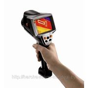 Инфракрасная камера, тепловизор, thermal camera, обследование, утечки тепла фотография