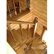 Винтовая лестница из сосны