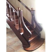 Лестницы из дерева класса «Премиум» фотография