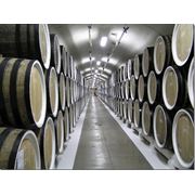 Фабрика по производству вина со своими собственными марками в Испании