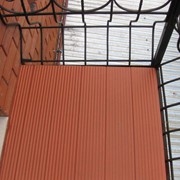Установка наливных полимерных полов для балконов и террас