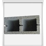 Блок стеновой керамзитобетонный 2-х пустотный 390х190х188 с закрытым дном фотография