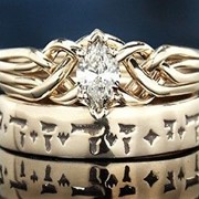 Золотое кольцо головоломка c Бриллиантом от WickerRing фото