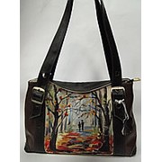 Сумка женская коричневая кожаная сумка с “Аллея и девушка“ фотография