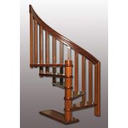 Винтовые лестницы деревянные фото