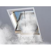 Мансардное окно с системой дымоудаления фотография