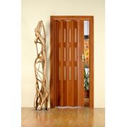Дверь гармошка Лучана вишня.Остекление Морозко бронза. фото