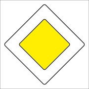 Дорожный знак "Главная дорога"