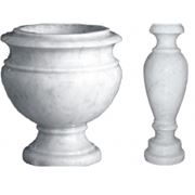 Вазоны вазы колонны шары из белого мрамора