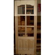 Дверные блоки из массива древесины фото