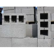 Пустотные бетонные блоки фото