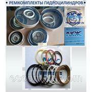 Ремкоплекты гидроцилиндров KOMATSU WA600-3 Dump cylinder kit фотография