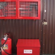 Мобильный склад пожарного инвенторя фотография