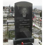 Надгробия и памятники фото