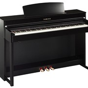 Цифровое пианино Yamaha CLP-440PE фотография