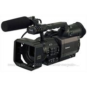 Видеокамера Panasonic AG-DVX100 фото