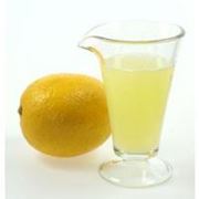 Сок лимонный фотография