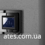 Терморегулятор комнатный с сенсорным экраном и интеллектуальным таймером Devireg™ Touch фотография