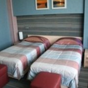 Однокомнатный двухместный номер с двумя односпальными кроватями фото