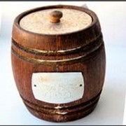 Алтайский мёд Бочонок наборный 1,5 кг тёмный 1л фотография