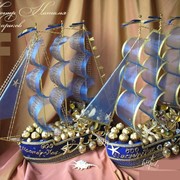 Корабль из конфет “Синее море“ фото