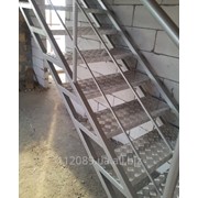 Изготовление лестниц из металла фото