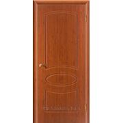 Межкомнатная дверь модель Каролина (глухая), цвет: красный клен фото
