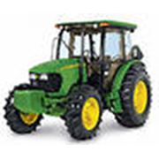 Трактор John Deere 5725 фото