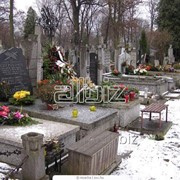 Услуги по уходу за могилами на кладбищах фото