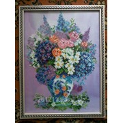 Вышитая бисером картина “Цветы в вазе“ фото