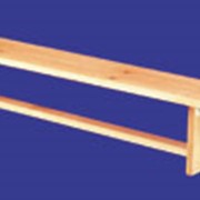Скамья гимнастическая, деревянная, с деревянными ножками. Классическая скамья для гимнастических залов. фото