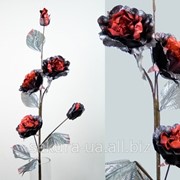 Роза / Gloss / 1,30 м / 5 цветков / 8 листьев / Красно-Черный e32002