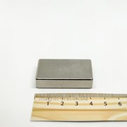 Неодимовый магнит - прямоугольник 40х20х10 мм