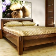 Дерев'яні ліжка фото
