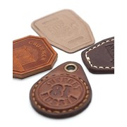 Брелки на заказ (кожаные) фото